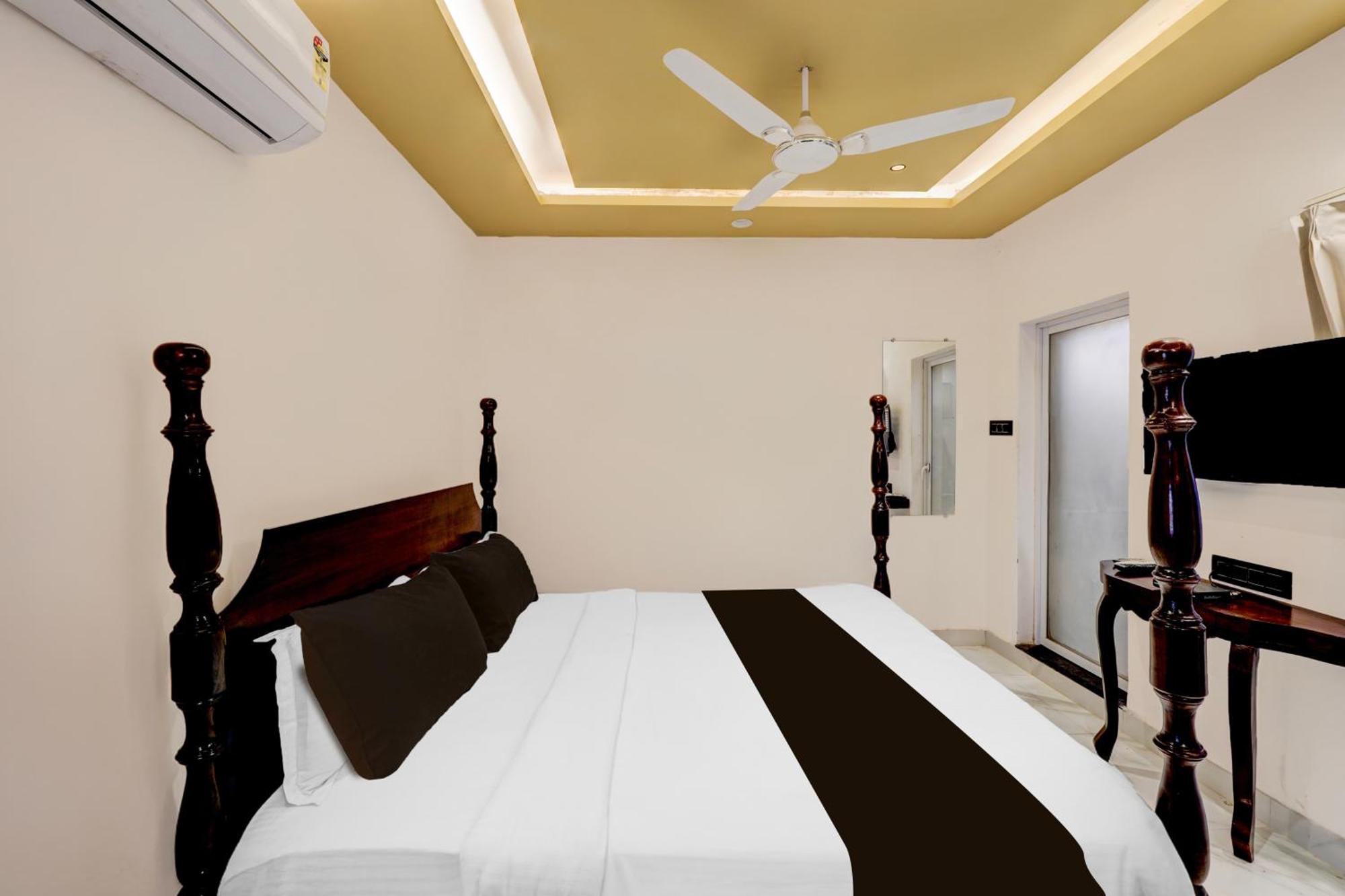 אודייפור Hotel O Lake N Hill View מראה חיצוני תמונה