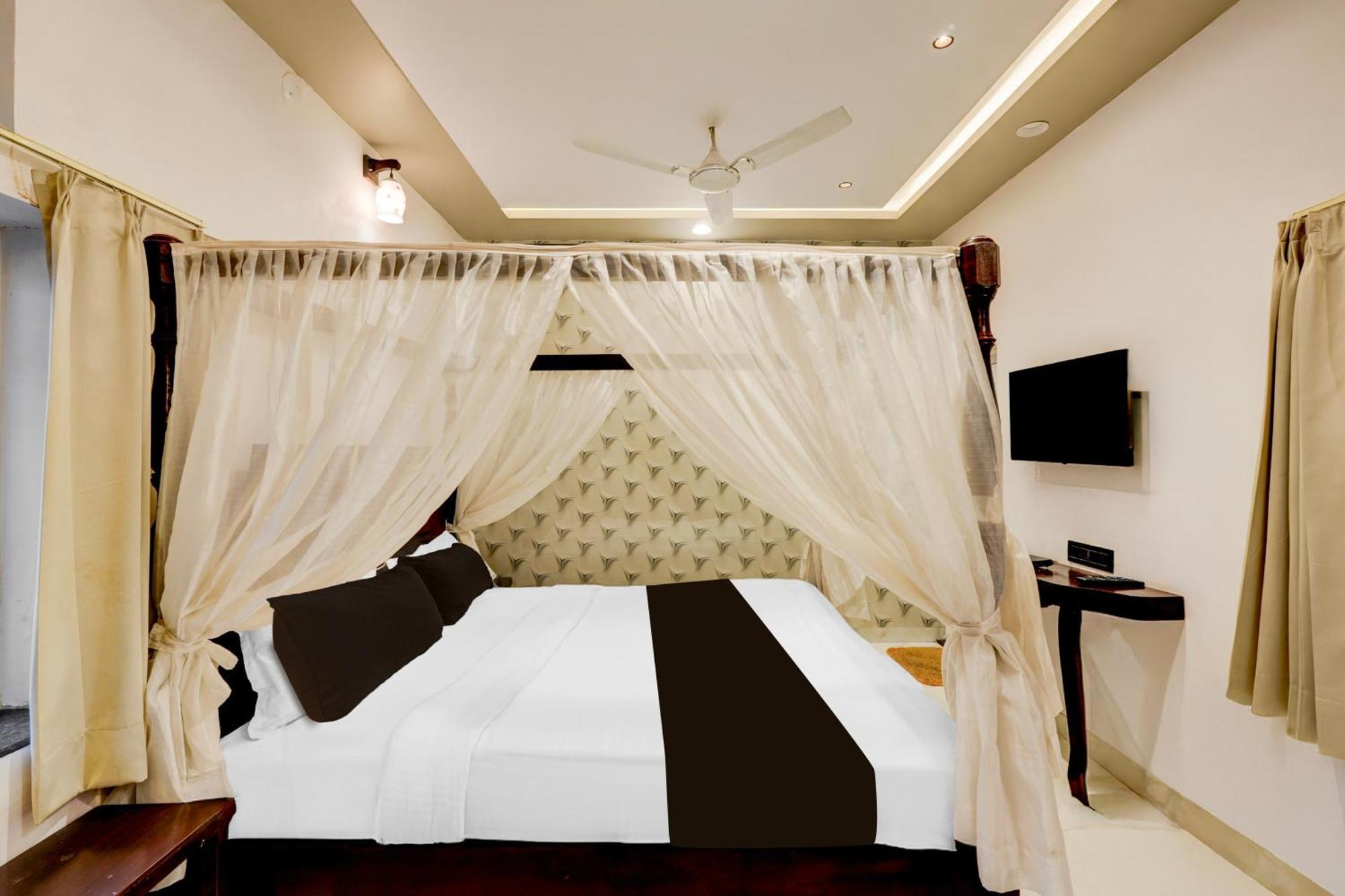 אודייפור Hotel O Lake N Hill View מראה חיצוני תמונה
